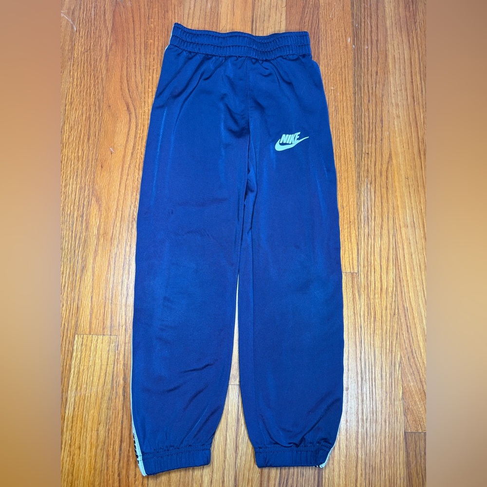 Nike Dri-FIT Little Kids' 2-Piece Full-Zip Set with Logo Taping 5-6 yrs navy - Picture 5 of 9